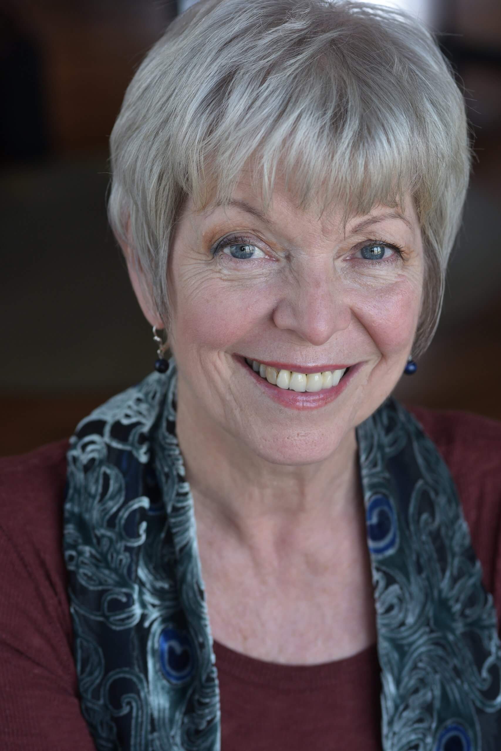 Linda Leonard
