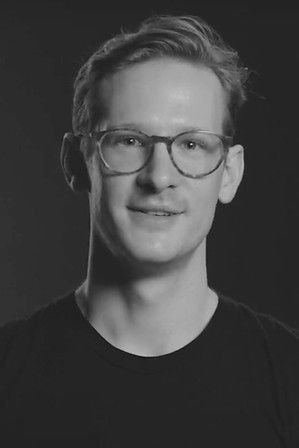 Lars Nelson