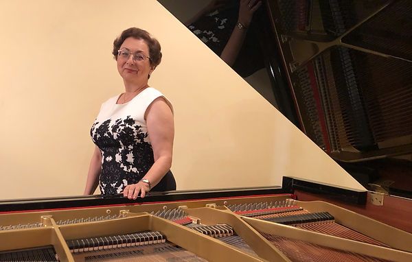 Magda Markarians