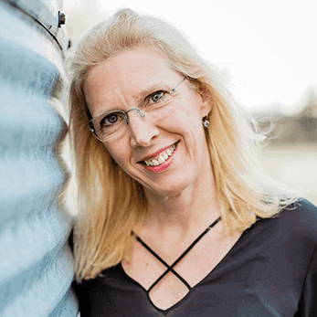 Andrea Armstrong