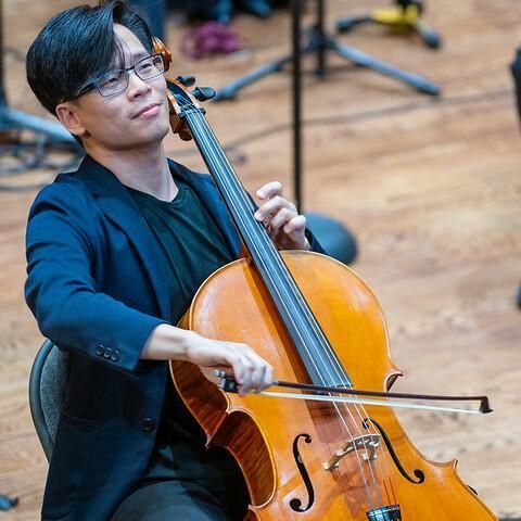 Dr. Emmanuel Kwok